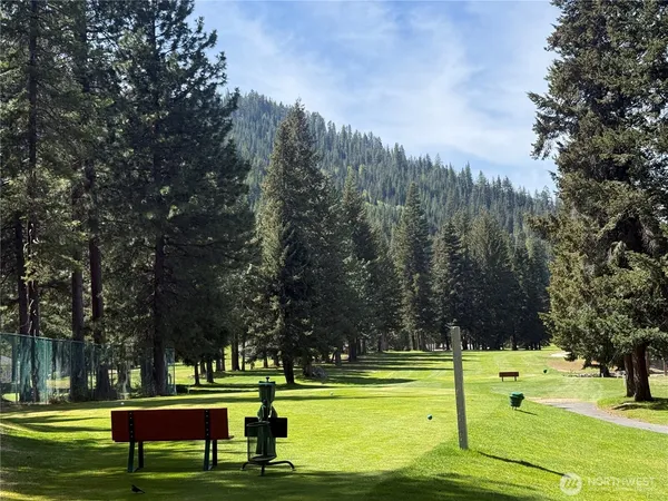 $399,500 | 20701 Club House Drive, Unit 108, Leavenworth, WA 98826