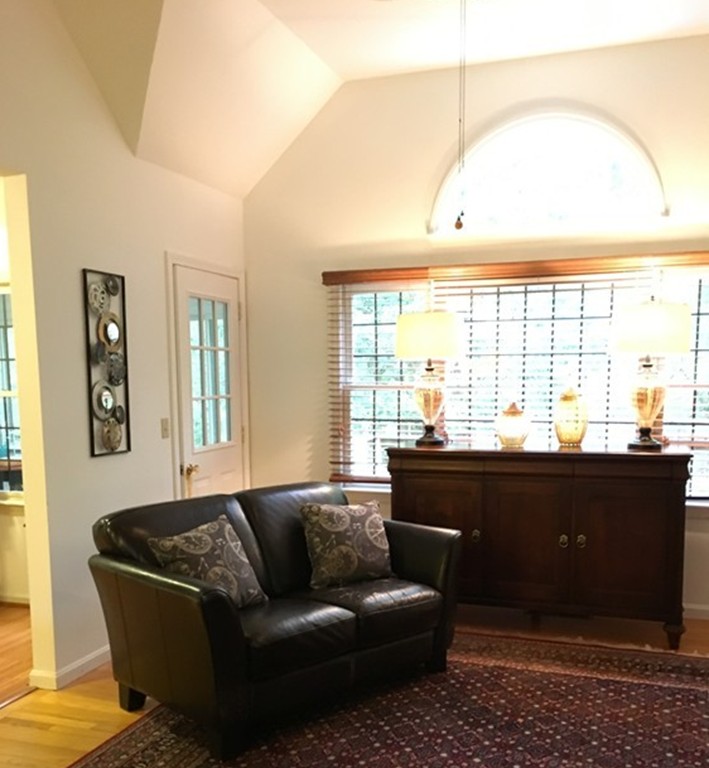 14 Blackbird Road Barnstable, MA 02648 - Photo 8 of 19