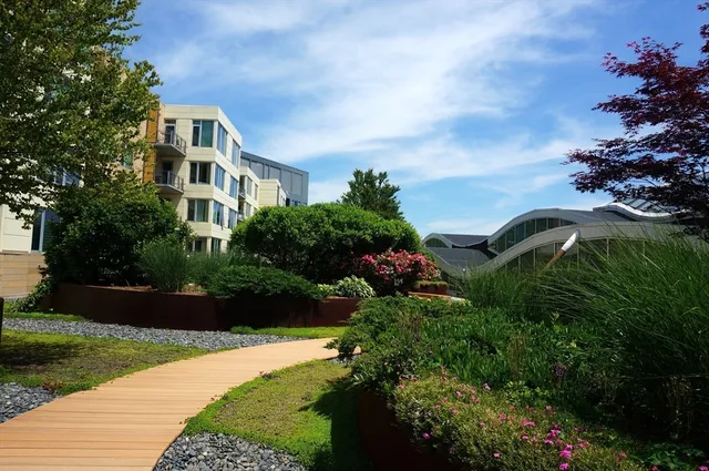 $3,750 | 10-40 Nouvelle Way, Unit 748N, Natick, MA 01760