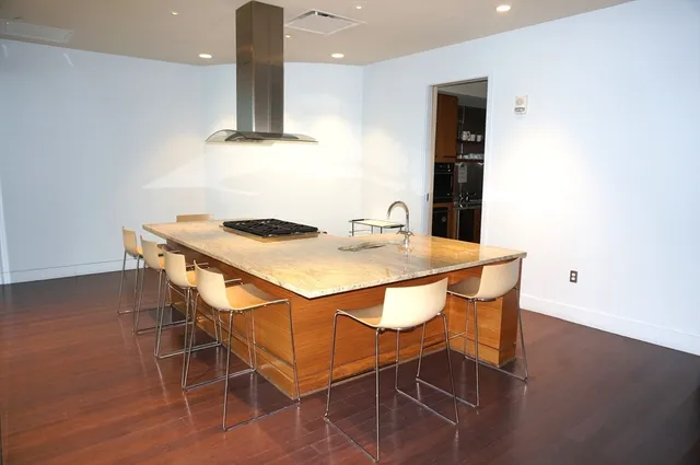 $3,750 | 10-40 Nouvelle Way, Unit 748N, Natick, MA 01760