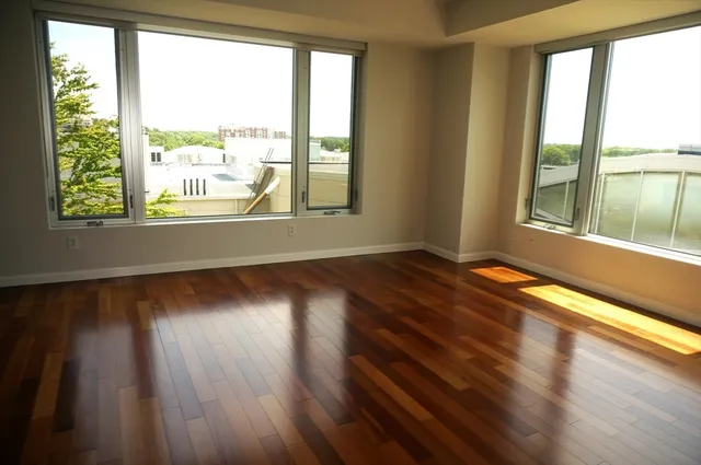 $3,750 | 10-40 Nouvelle Way, Unit 748N, Natick, MA 01760