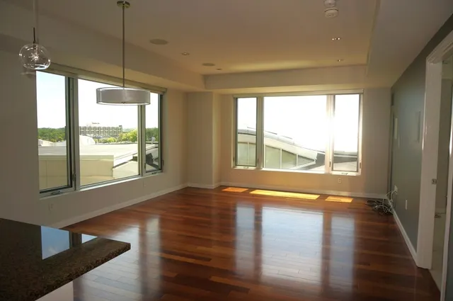 $3,750 | 10-40 Nouvelle Way, Unit 748N, Natick, MA 01760