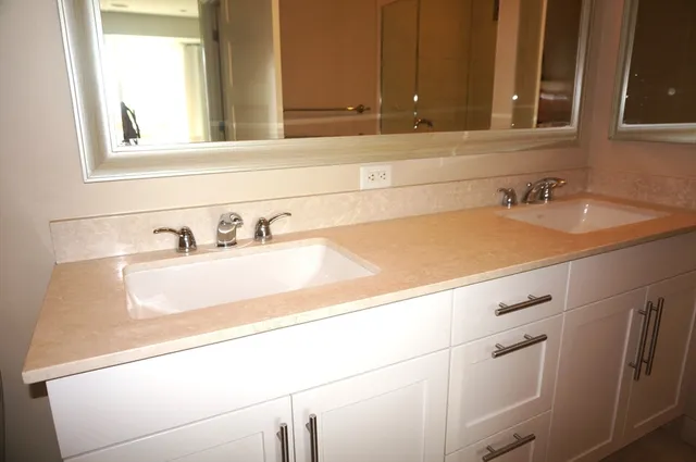 $3,750 | 10-40 Nouvelle Way, Unit 748N, Natick, MA 01760