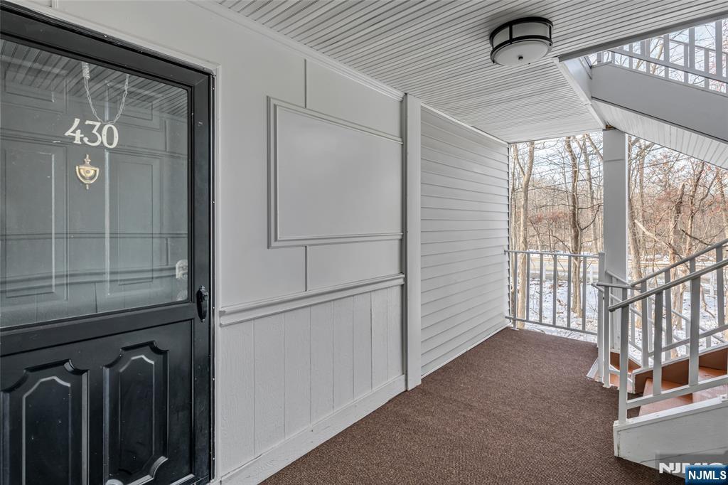 430 Poets Way, Unit 430 Mahwah, NJ 07430 - Photo 2 of 26