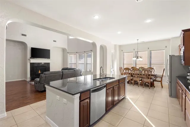 $625,000 | 1531 Halsey Drive, Duncanville, TX 75137