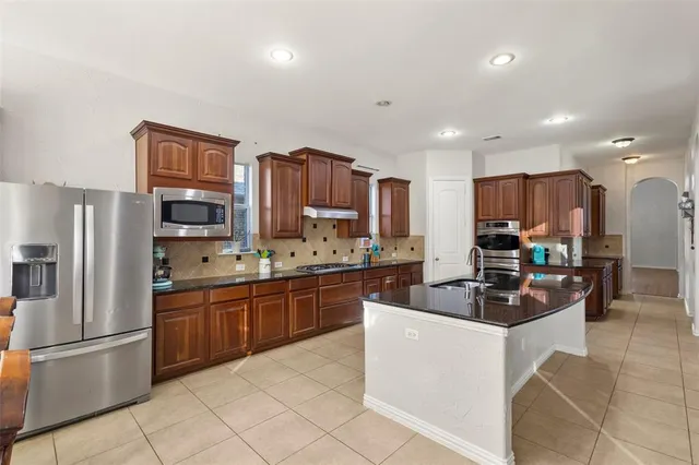 $625,000 | 1531 Halsey Drive, Duncanville, TX 75137