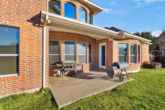 $625,000 | 1531 Halsey Drive, Duncanville, TX 75137