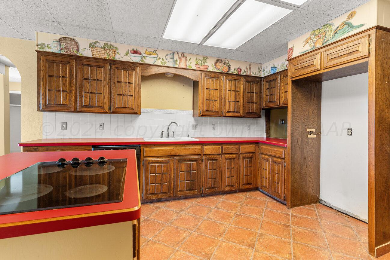 5403 West Cemetery Road Canyon, TX 79015 - Photo 21 of 56 Kitchen