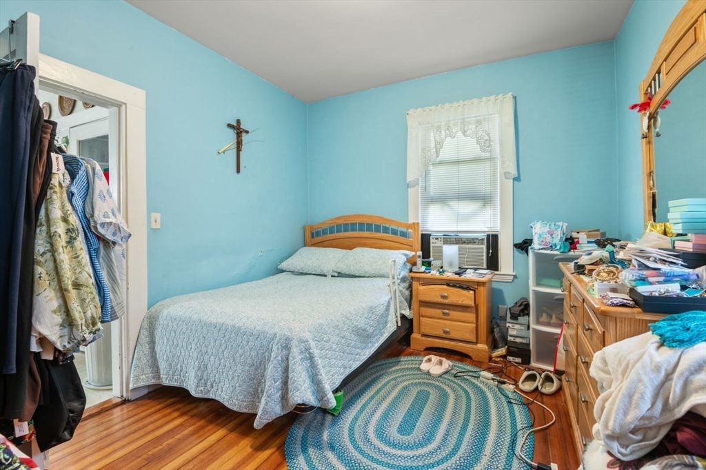 25 Howell Street Boston, MA 02125 - Photo 8 of 31