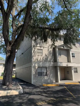 $1,700 | 14402 Reuter Strasse Circle, Unit 2, Tampa, FL 33613
