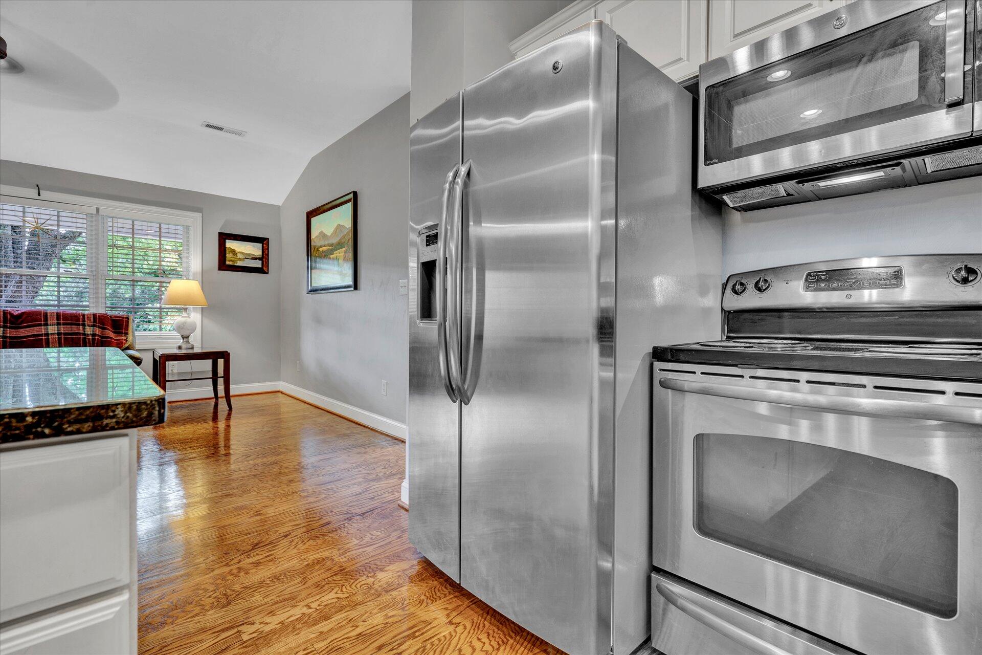 4232 Carr Rouse Road Roanoke, VA 24014 - Photo 16 of 47 13-DSC2273