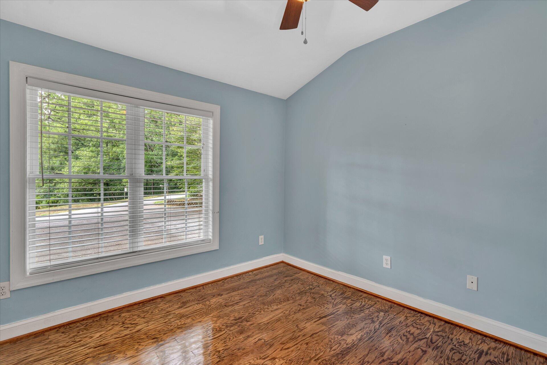 4232 Carr Rouse Road Roanoke, VA 24014 - Photo 20 of 47 17-DSC2285