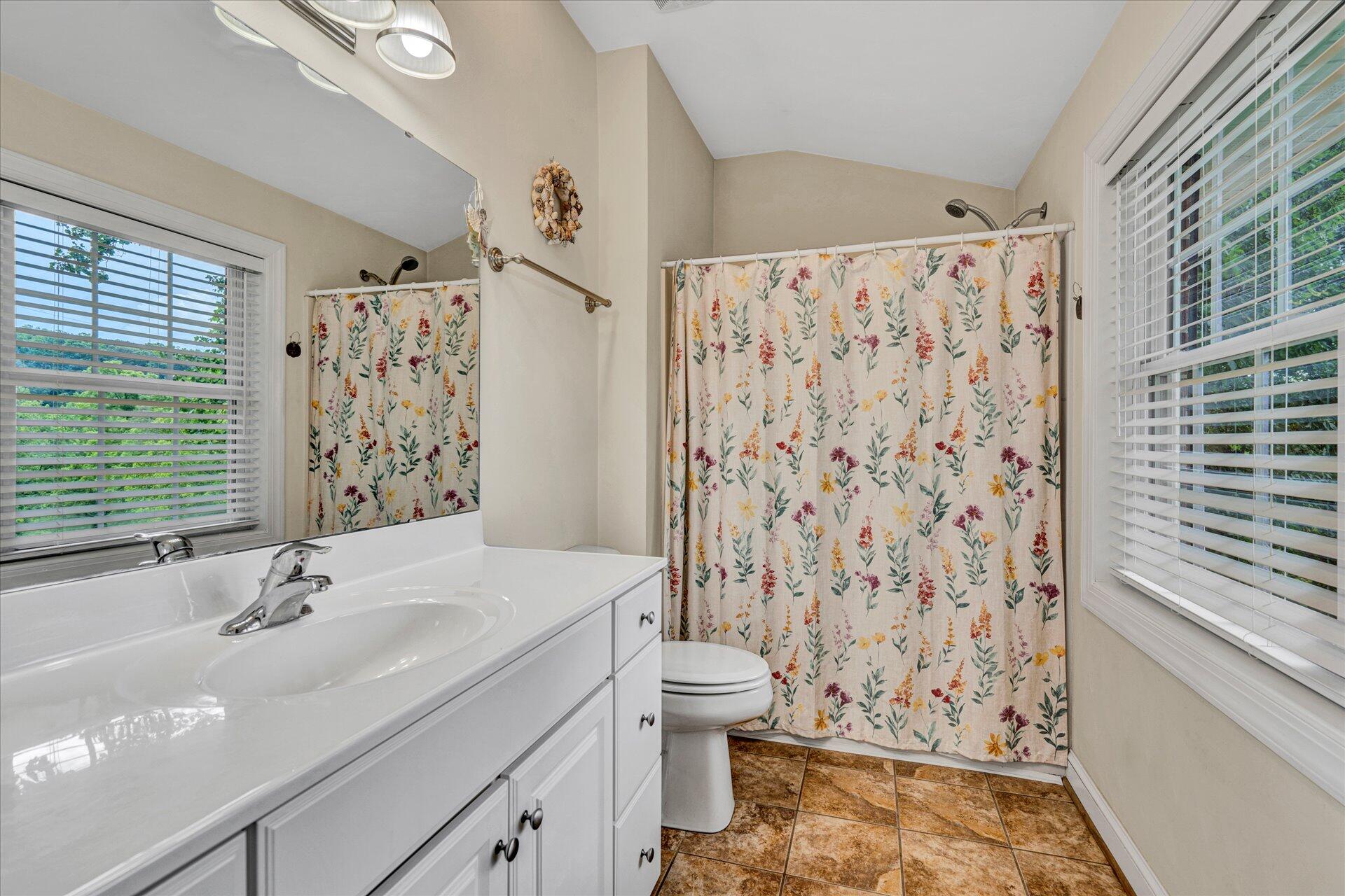 4232 Carr Rouse Road Roanoke, VA 24014 - Photo 28 of 47 25-DSC2303
