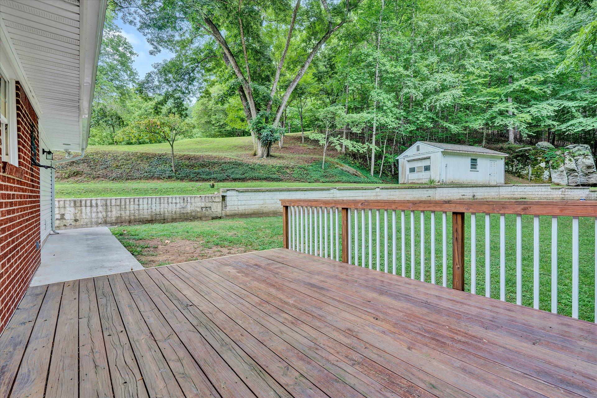 4232 Carr Rouse Road Roanoke, VA 24014 - Photo 36 of 47 33-DSC2339