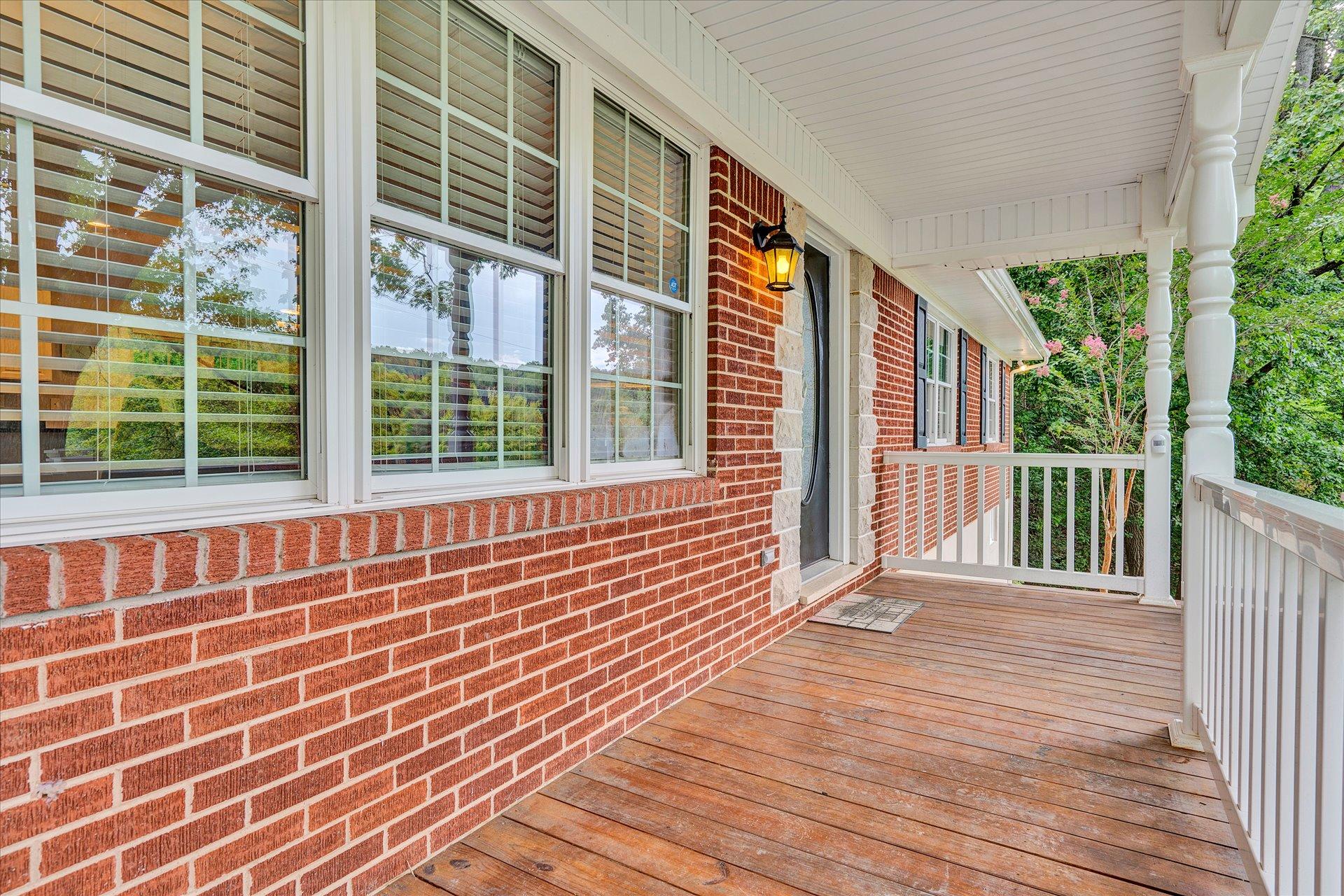 4232 Carr Rouse Road Roanoke, VA 24014 - Photo 6 of 47 05-DSC2249