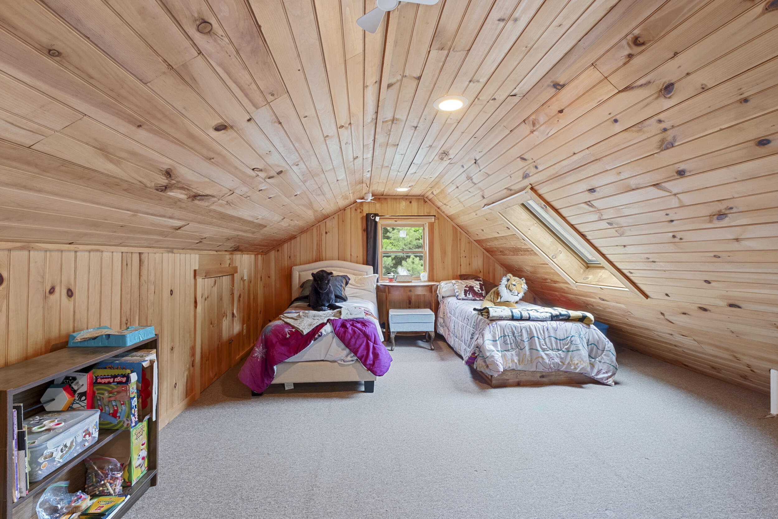 363 South Ridge Road Palmyra, ME 04965 - Photo 19 of 35 363_s_ridge_rd_interior-14