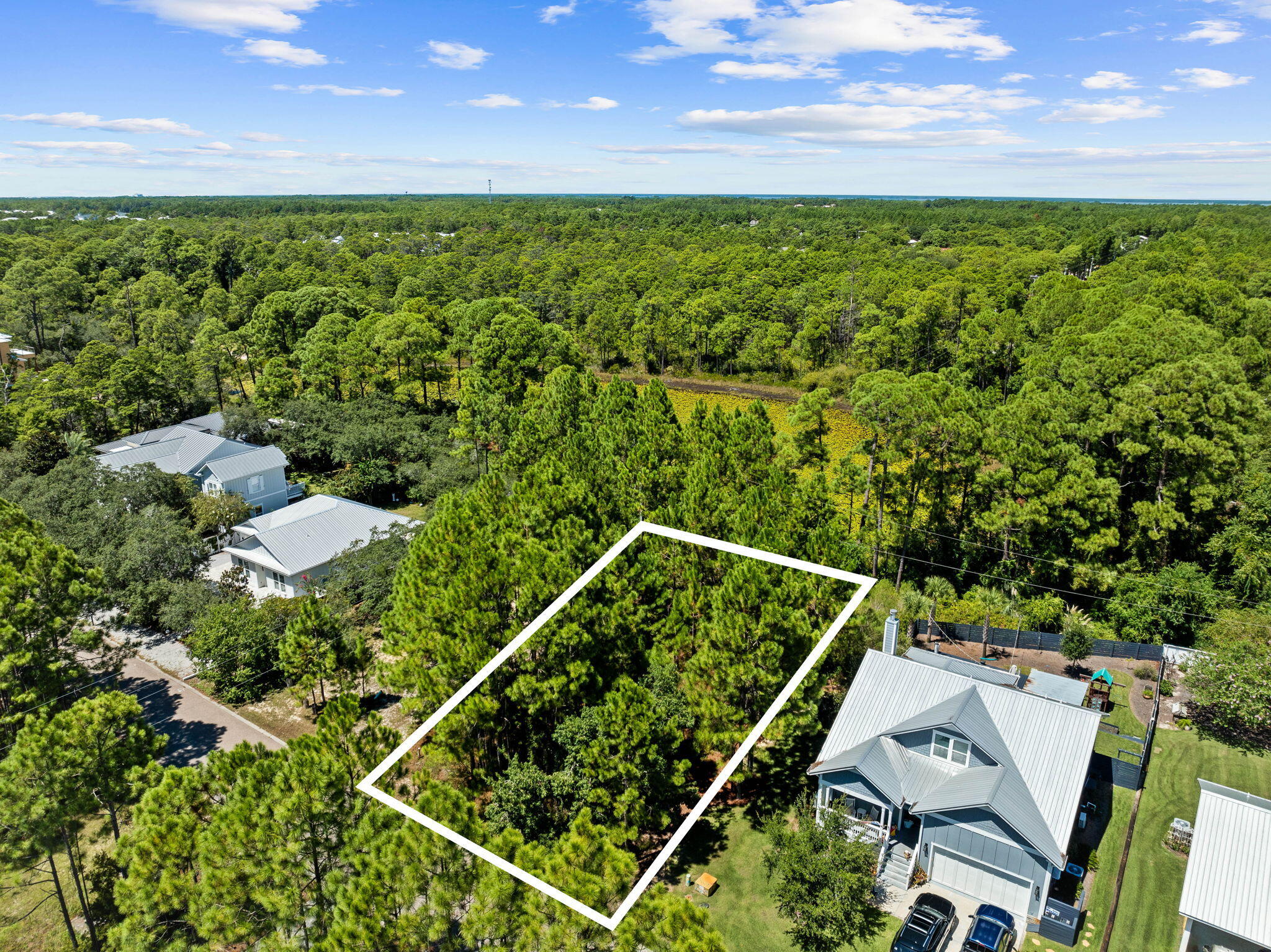 31 Spotted Dolphin Road Santa Rosa Beach, FL 32459 - Photo 8 of 28 a view of a tennis court