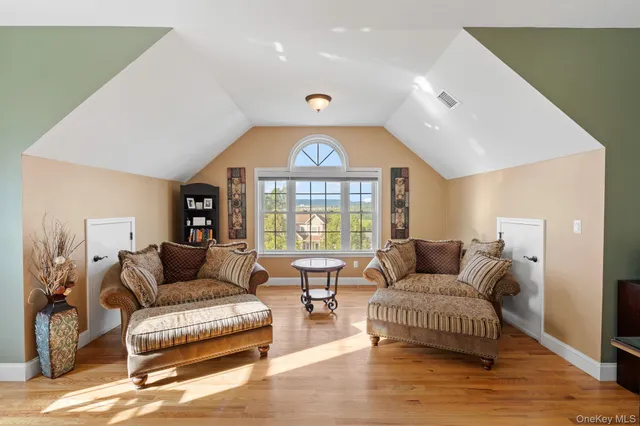 $875,000 | 4 Makan Road, Monroe, NY 10950