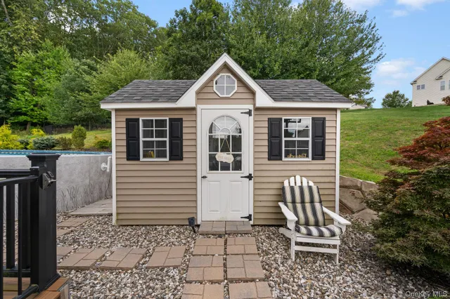 $875,000 | 4 Makan Road, Monroe, NY 10950