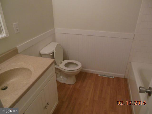 1163 Calvert Beach Road St. Leonard, MD 20685 - Photo 10 of 13 Bath