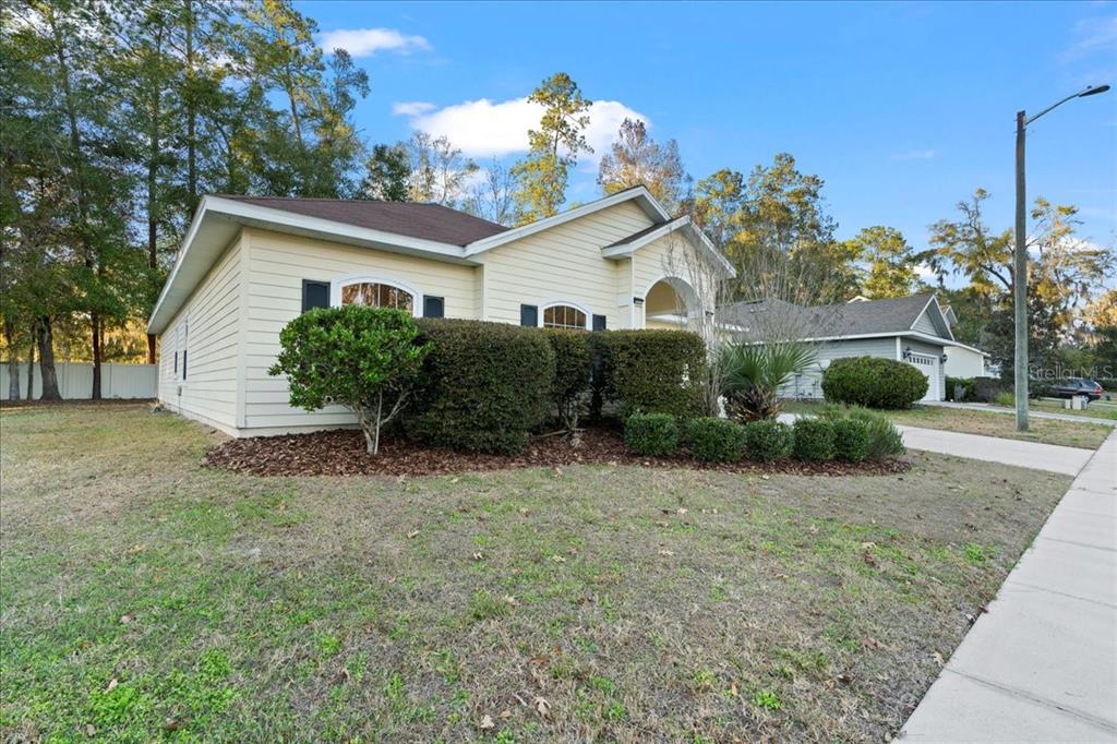 1976 Southwest 66th Drive Gainesville, FL 32607 - Photo 38 of 43