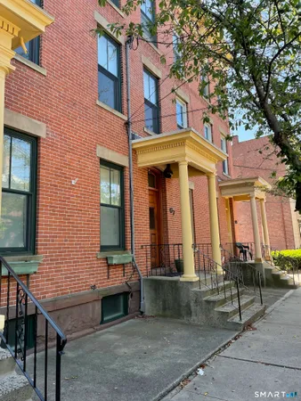 $2,200 | 67 Warren Street, Unit 2, New Haven, CT 06511