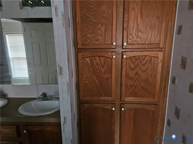 $125,000 | Undisclosed Address, Blackstone, VA 23824