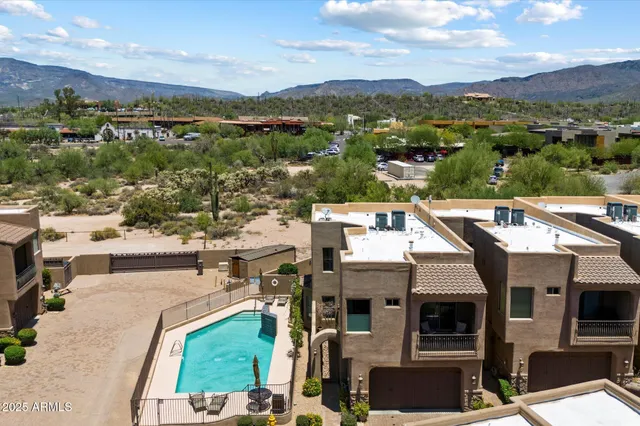 $3,500 | 6434 East Military Road, Unit 108, Cave Creek, AZ 85331