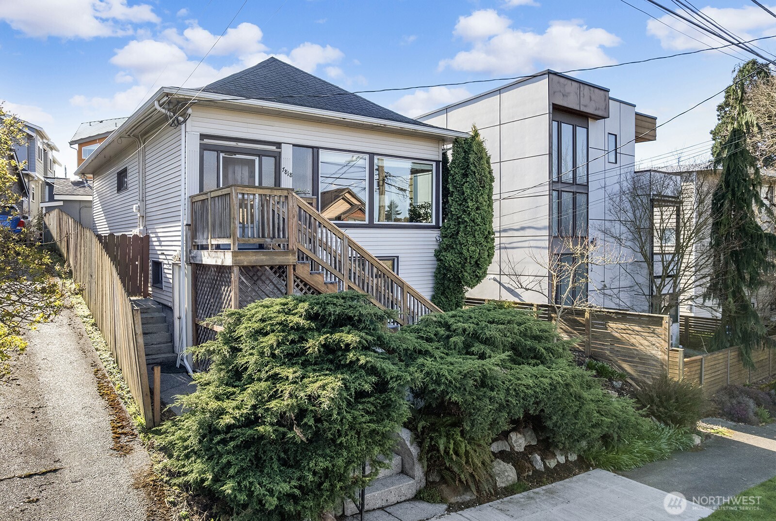 7818 Stroud Avenue North Seattle, WA 98103 - Photo 35 of 35