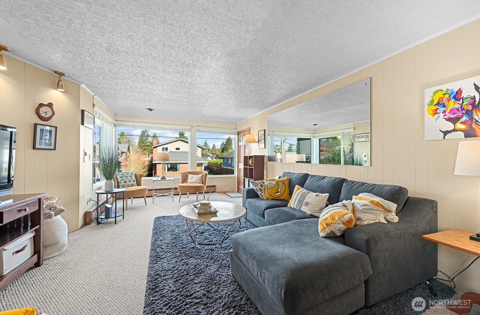 7818 Stroud Avenue North Seattle, WA 98103 - Photo 6 of 35