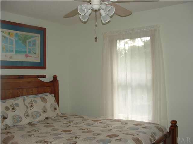 1908 Coral Island Road Pensacola, FL 32506 - Photo 14 of 20