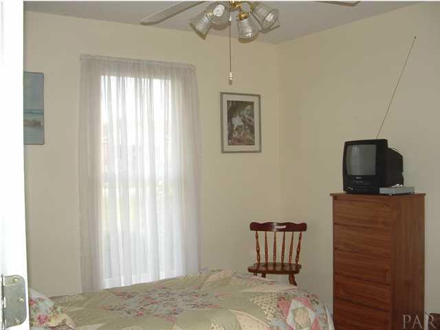 1908 Coral Island Road Pensacola, FL 32506 - Photo 15 of 20