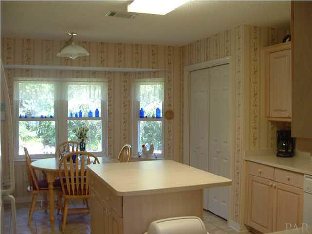 1908 Coral Island Road Pensacola, FL 32506 - Photo 3 of 20