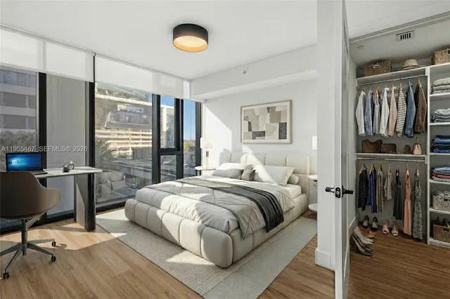 $3,000 | 650 Northeast 2nd Avenue, Unit 305, Miami, FL 33132