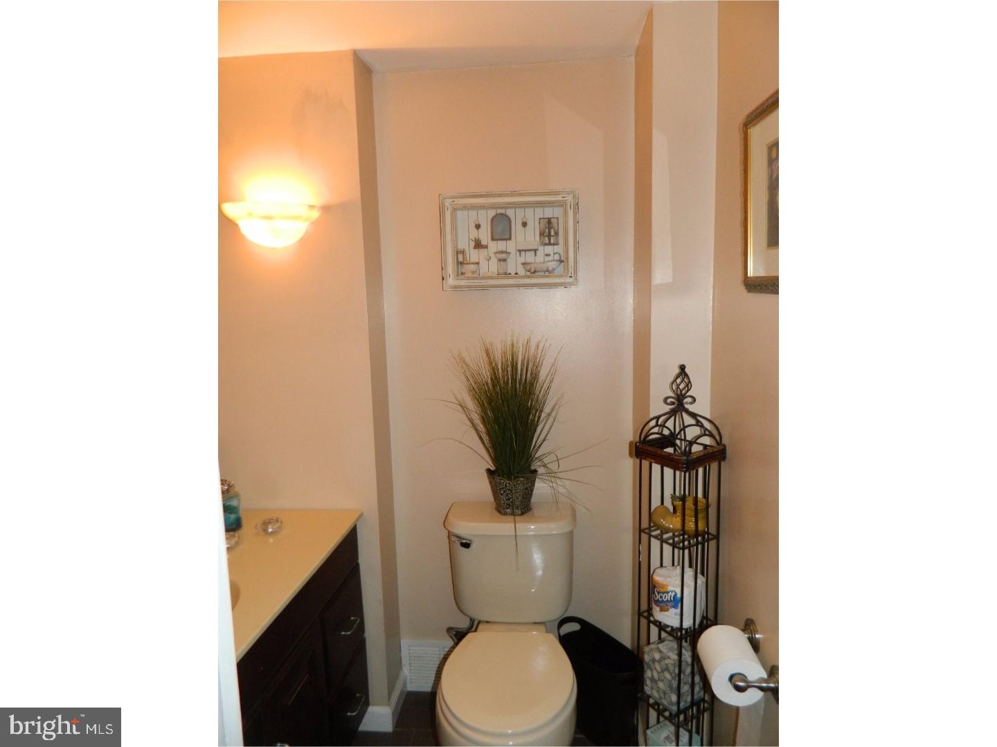 2738 Axe Factory Road Philadelphia, PA 19152 - Photo 8 of 21 Bedroom 3