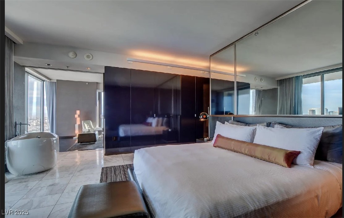 4381 West Flamingo Road, Unit 2822 Las Vegas, NV 89103 - Photo 14 of 21