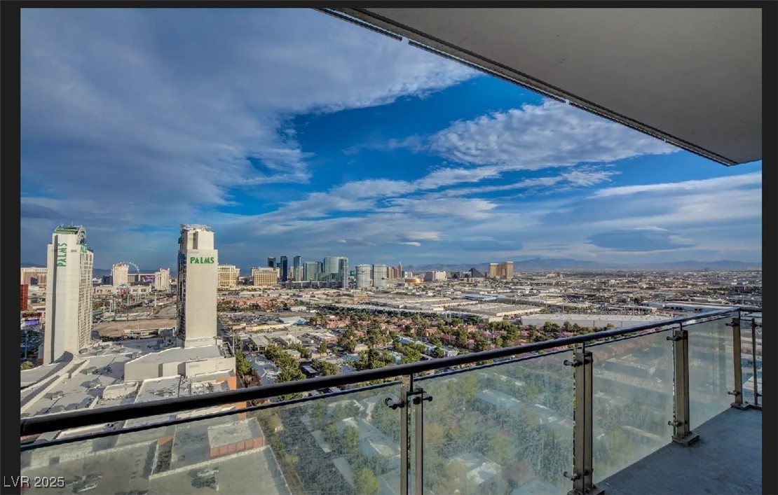 4381 West Flamingo Road, Unit 2822 Las Vegas, NV 89103 - Photo 2 of 21