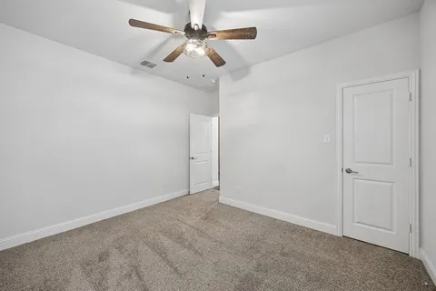 $2,650 | 228 Glenwood Drive, Oak Point, TX 75068