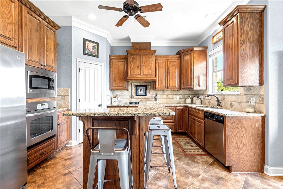 102 Rd Axtell Tx 76673 Road Mount Calm, TX 76673 - Photo 6 of 42