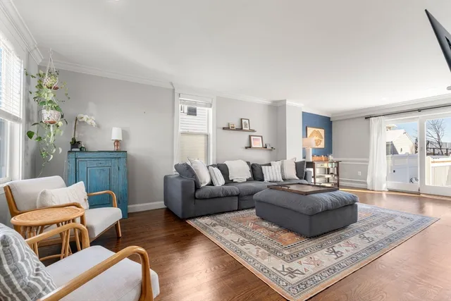 $1,389,000 | 19 North Mead Street, Boston, MA 02129