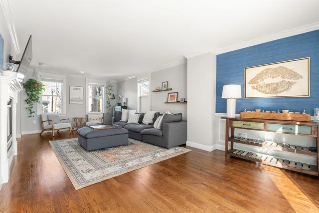 $1,389,000 | 19 North Mead Street, Boston, MA 02129