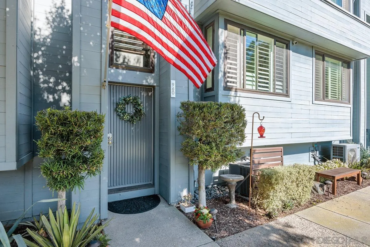 960 Intrepid Court Del Mar, CA 92014 - Photo 29 of 32