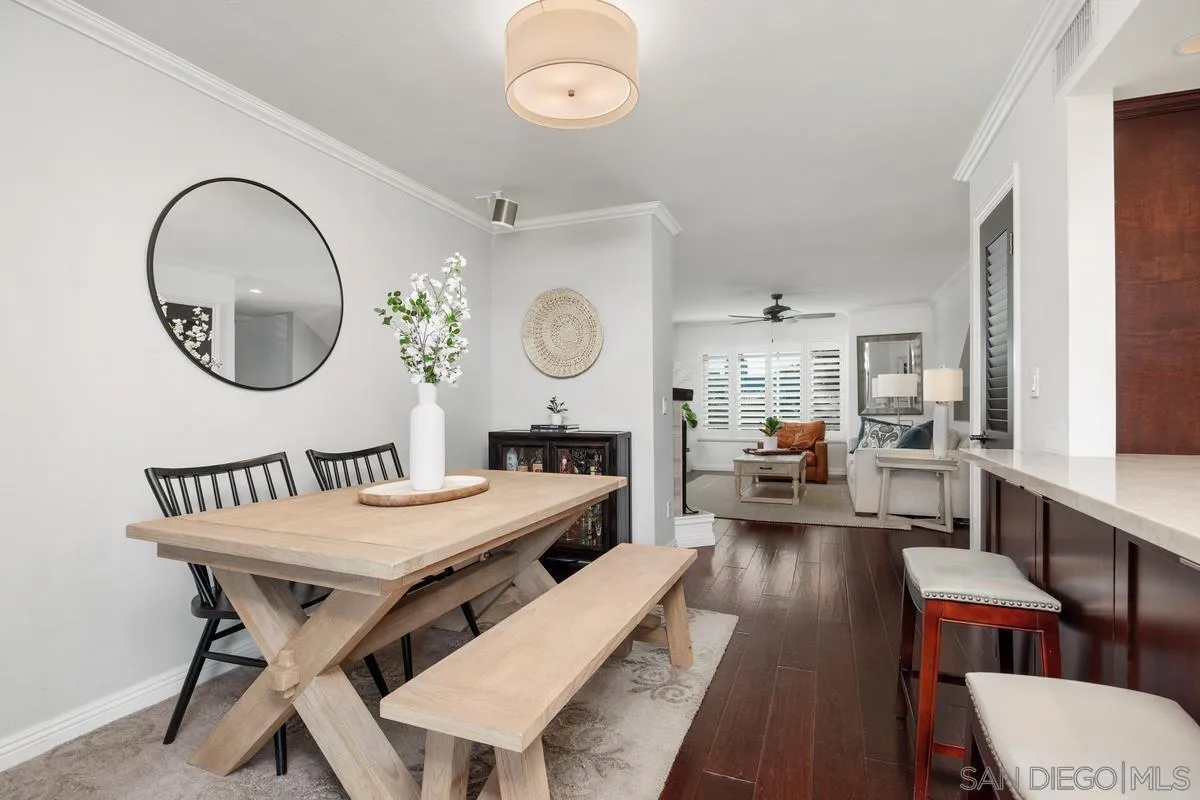 960 Intrepid Court Del Mar, CA 92014 - Photo 8 of 32