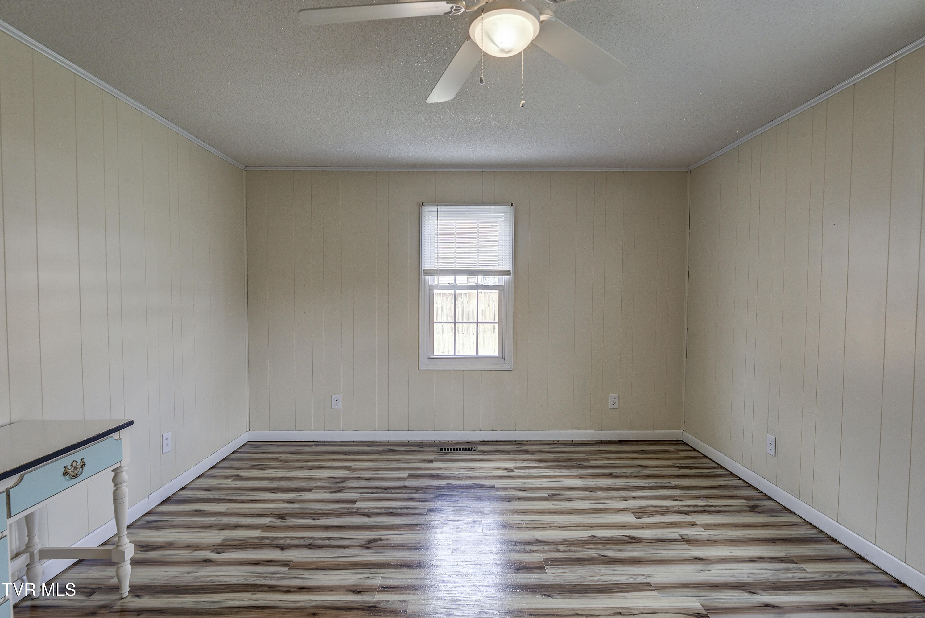 121 Smith Avenue Erwin, TN 37650 - Photo 13 of 38 Smith2-10