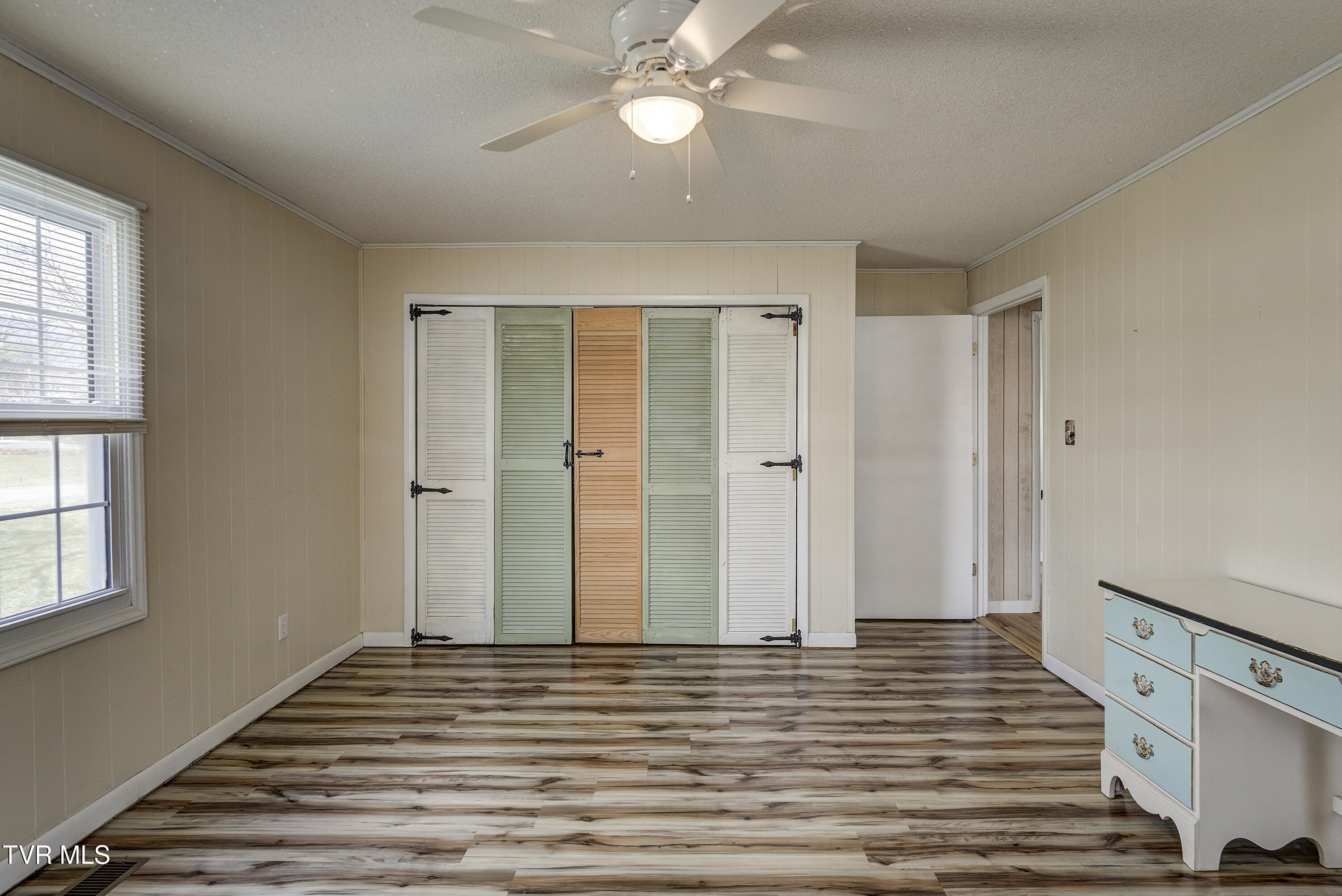 121 Smith Avenue Erwin, TN 37650 - Photo 14 of 38 Smith2-11