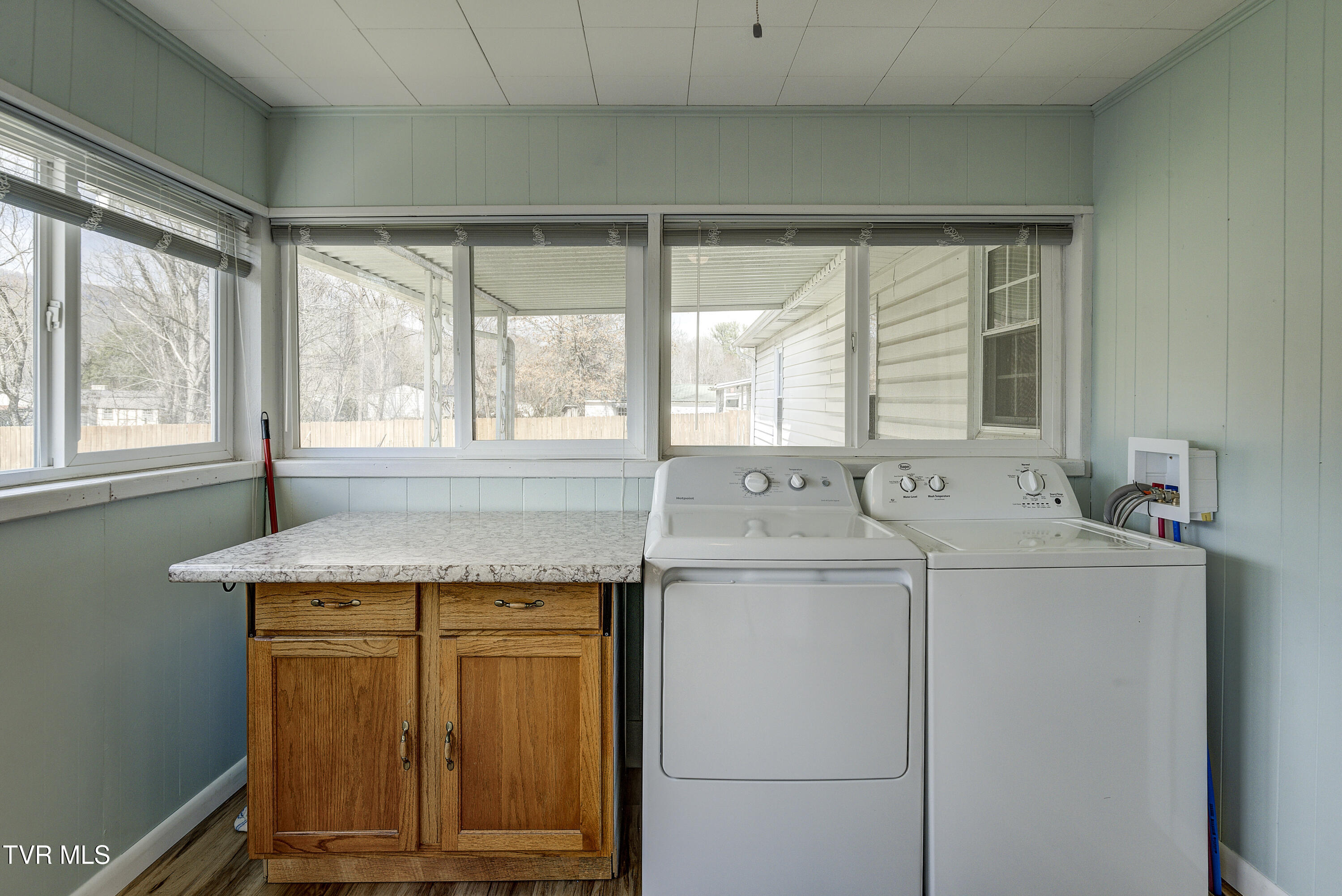 121 Smith Avenue Erwin, TN 37650 - Photo 23 of 38 Smith2-20