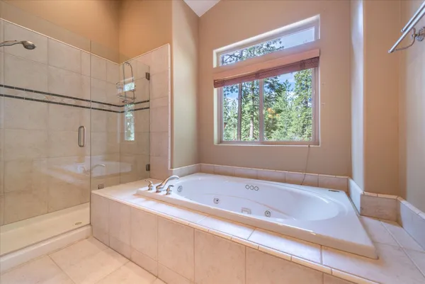 $1,399,000 | 11975 Brookstone Drive, Truckee, CA 96161