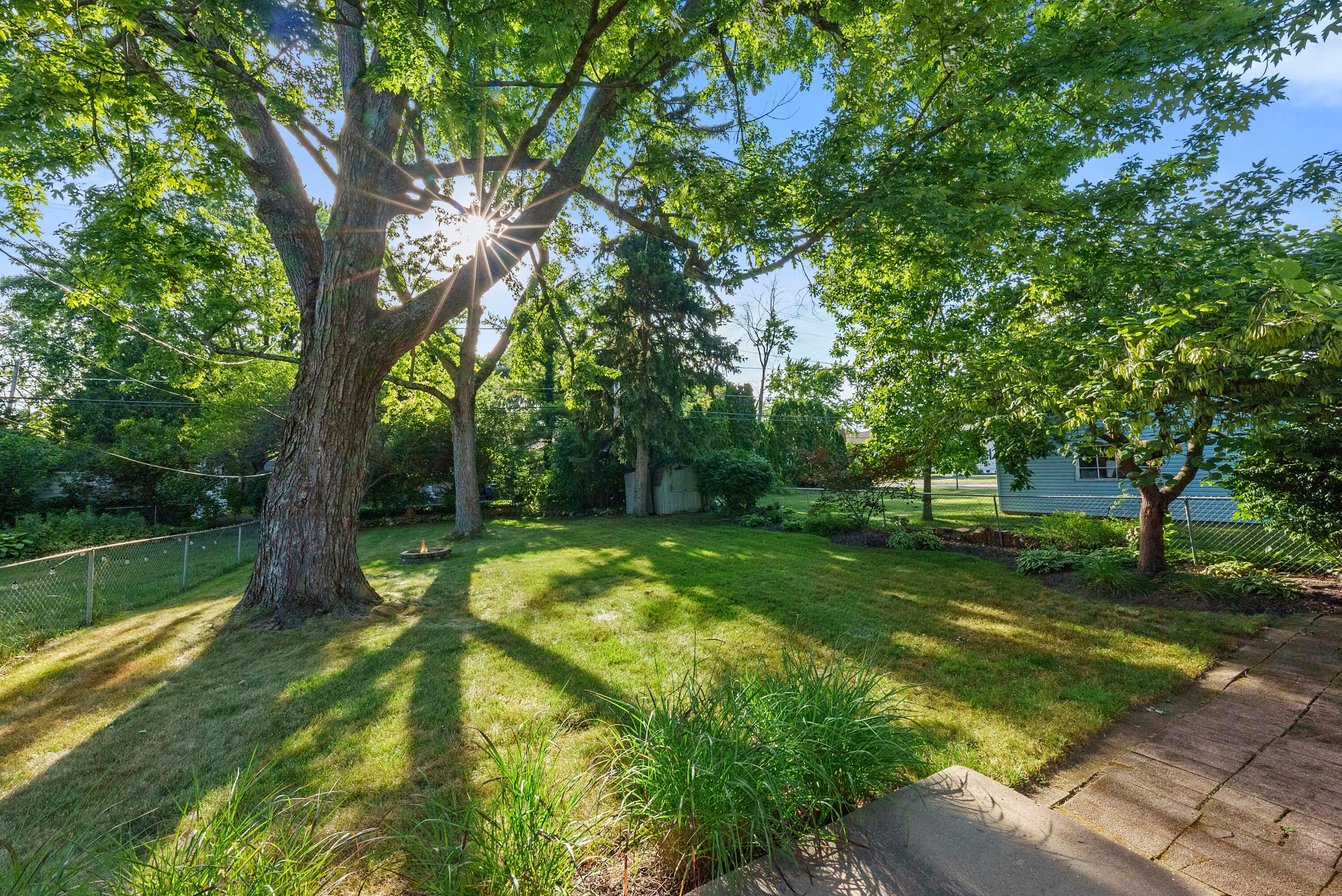 3321 Redding Road Columbus, OH 43221 - Photo 32 of 35 DSC05525