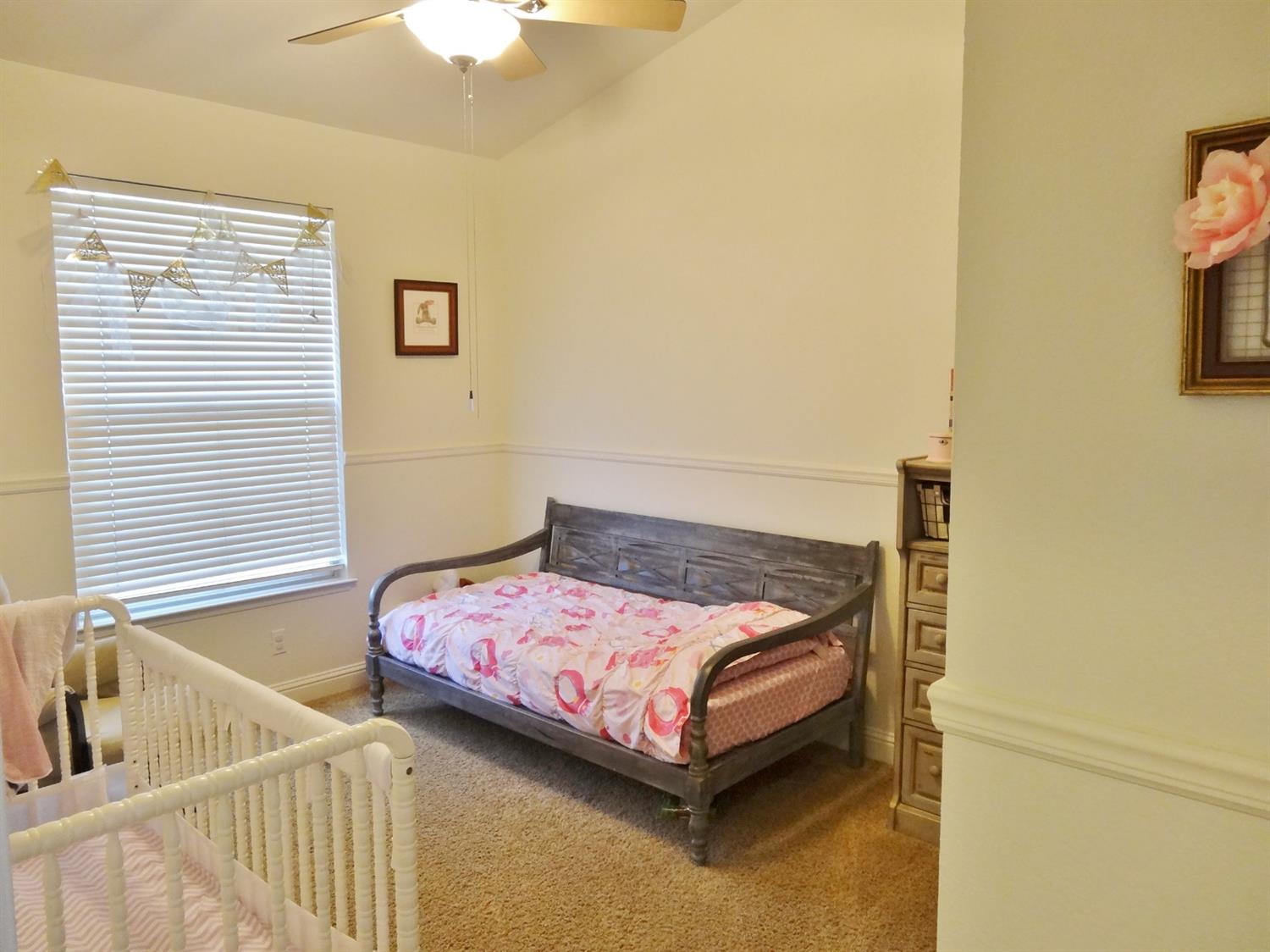 259 West Huntsman Avenue Reedley, CA 93654 - Photo 25 of 48 Gallery Image 25