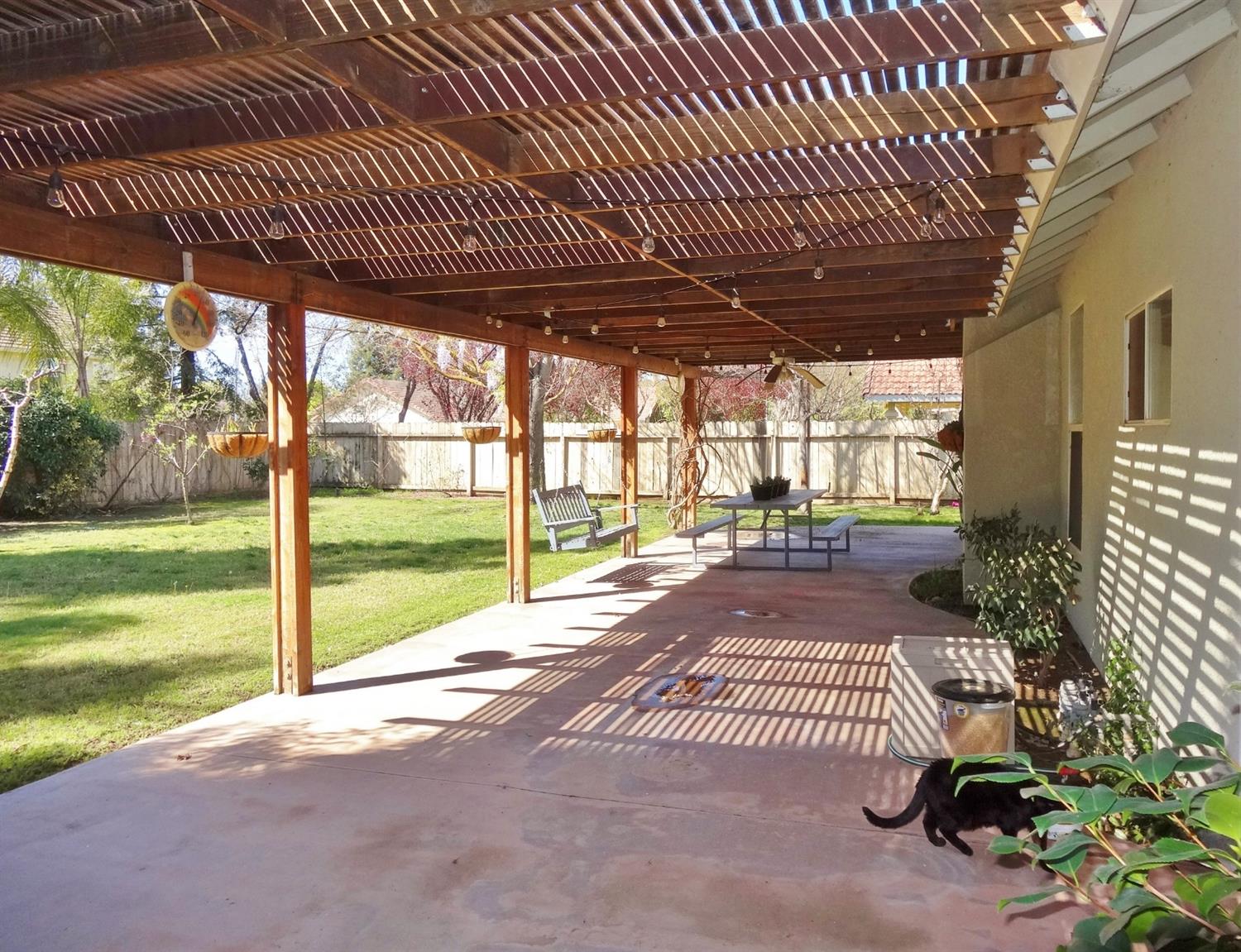 259 West Huntsman Avenue Reedley, CA 93654 - Photo 39 of 48 Gallery Image 39